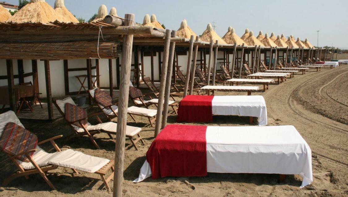 Esclusivo Appartamento- 6 Persone In Villa Liberty Lido di Venezia Eksteriør bilde